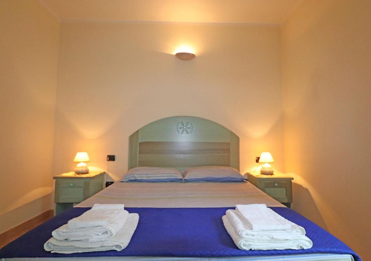 Ferienwohnung Le Residenze di Padule La Maddalena  Exterior foto